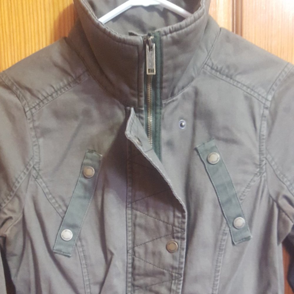 Hollister Utility Twill Cinched Waist Jacket - Picture 5 of 6
